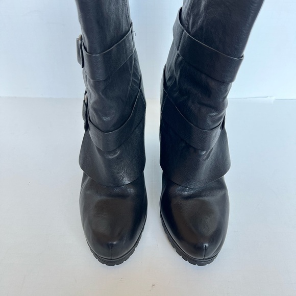 Vera Wang Lavender York Wedge Boots - Picture 3 of 15